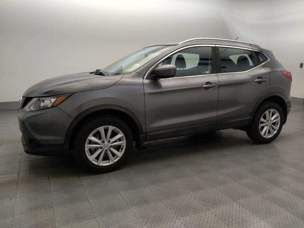 Used 2017 Nissan Rogue Sport SV FWD image 2