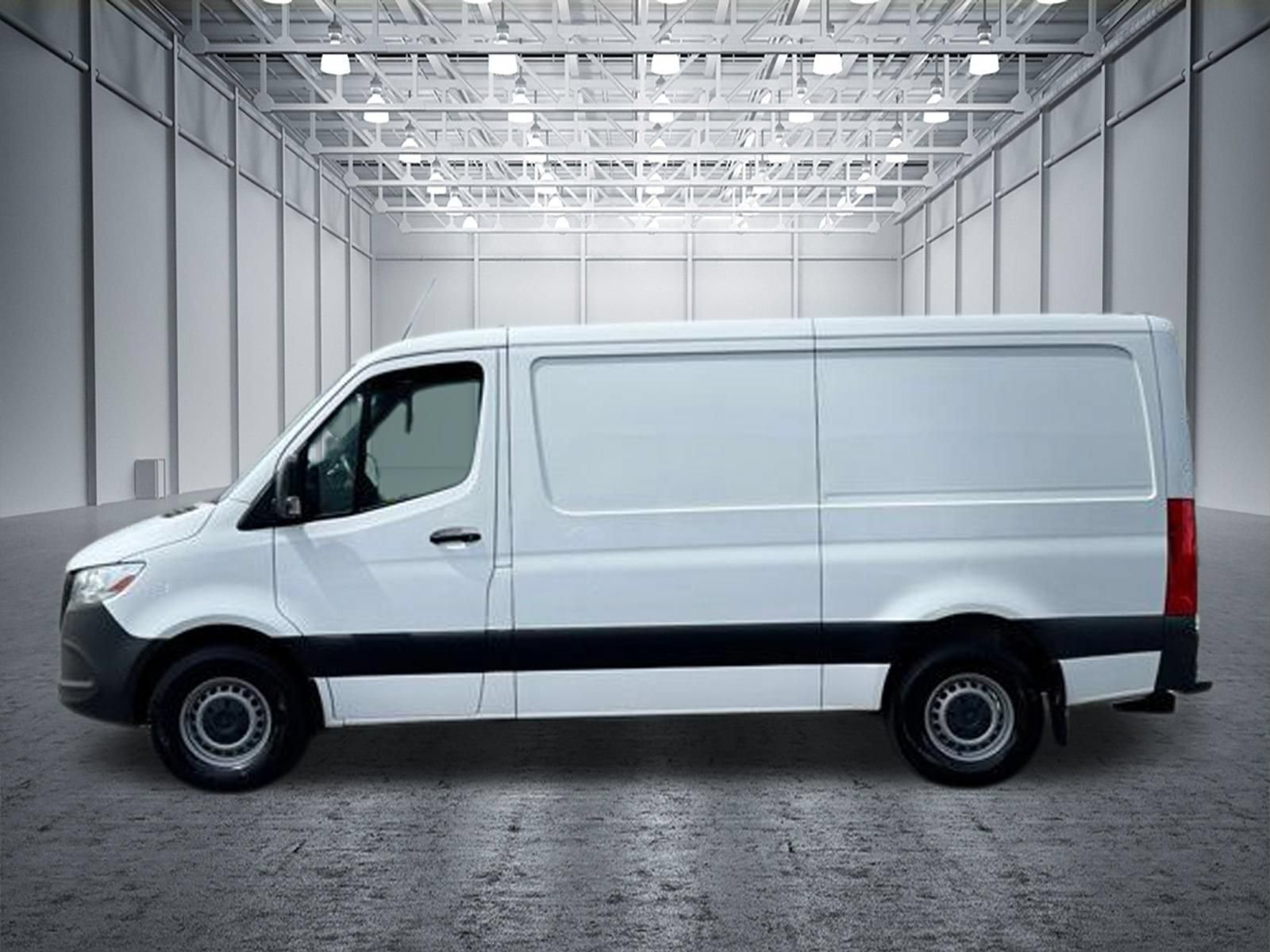 Used 2021 Mercedes-Benz Sprinter 2500 image 8