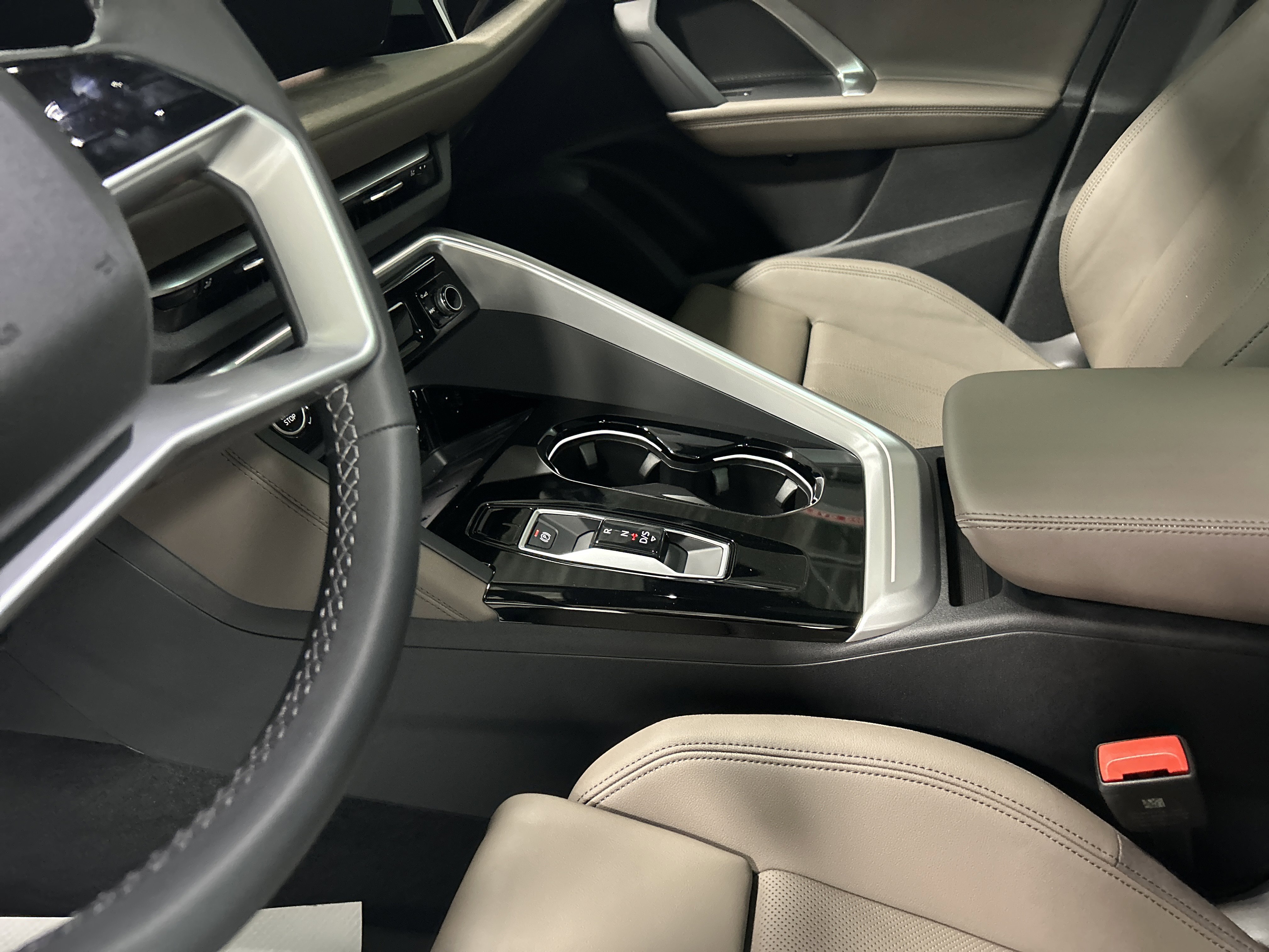 New 2025 Audi Q5 Premium Plus AWD/4WD image 16