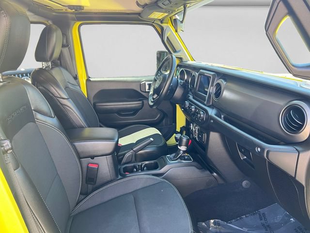 Used 2023 Jeep Gladiator Sport AWD/4WD image 16