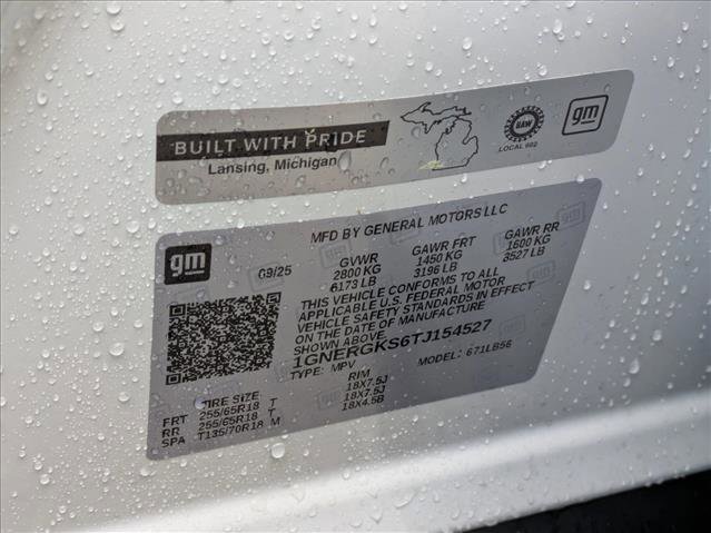 Used 2026 Chevrolet Traverse LT FWD image 15