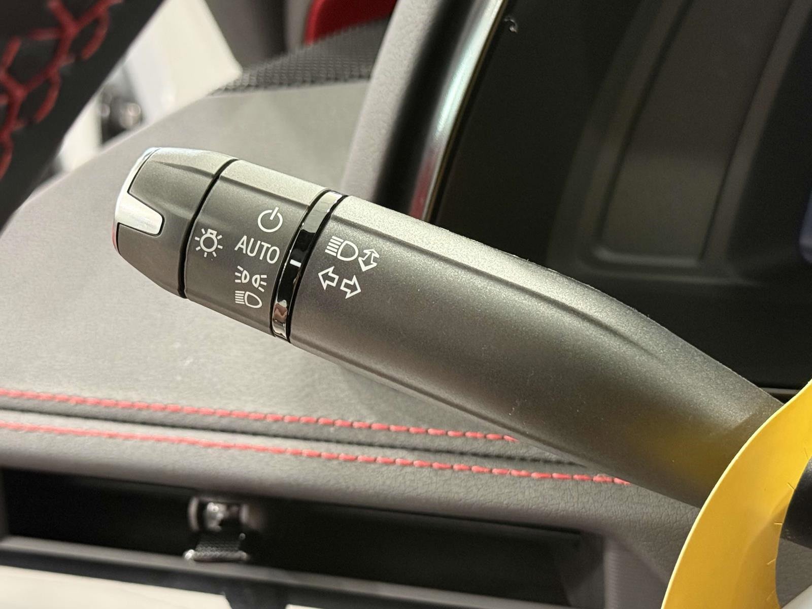 New 2025 Chevrolet Corvette Z06 w/ Stealth Interior Trim Package image 25