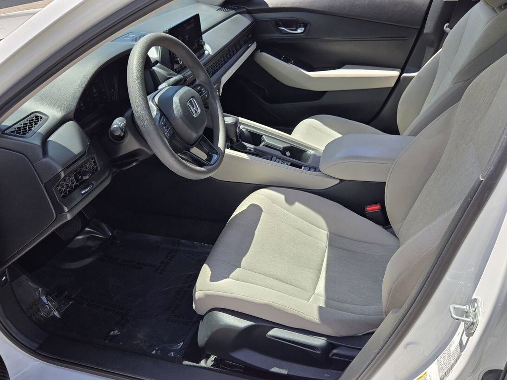 Certified 2024 Honda Accord LX image 10