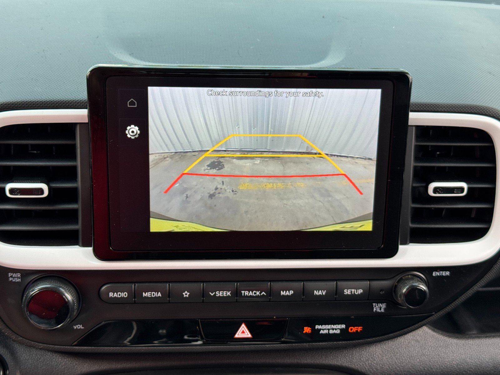 Used 2022 Hyundai Venue Limited w/ Cargo Package image 26