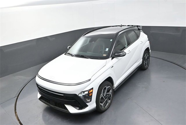 Used 2024 Hyundai Kona N Line image 25
