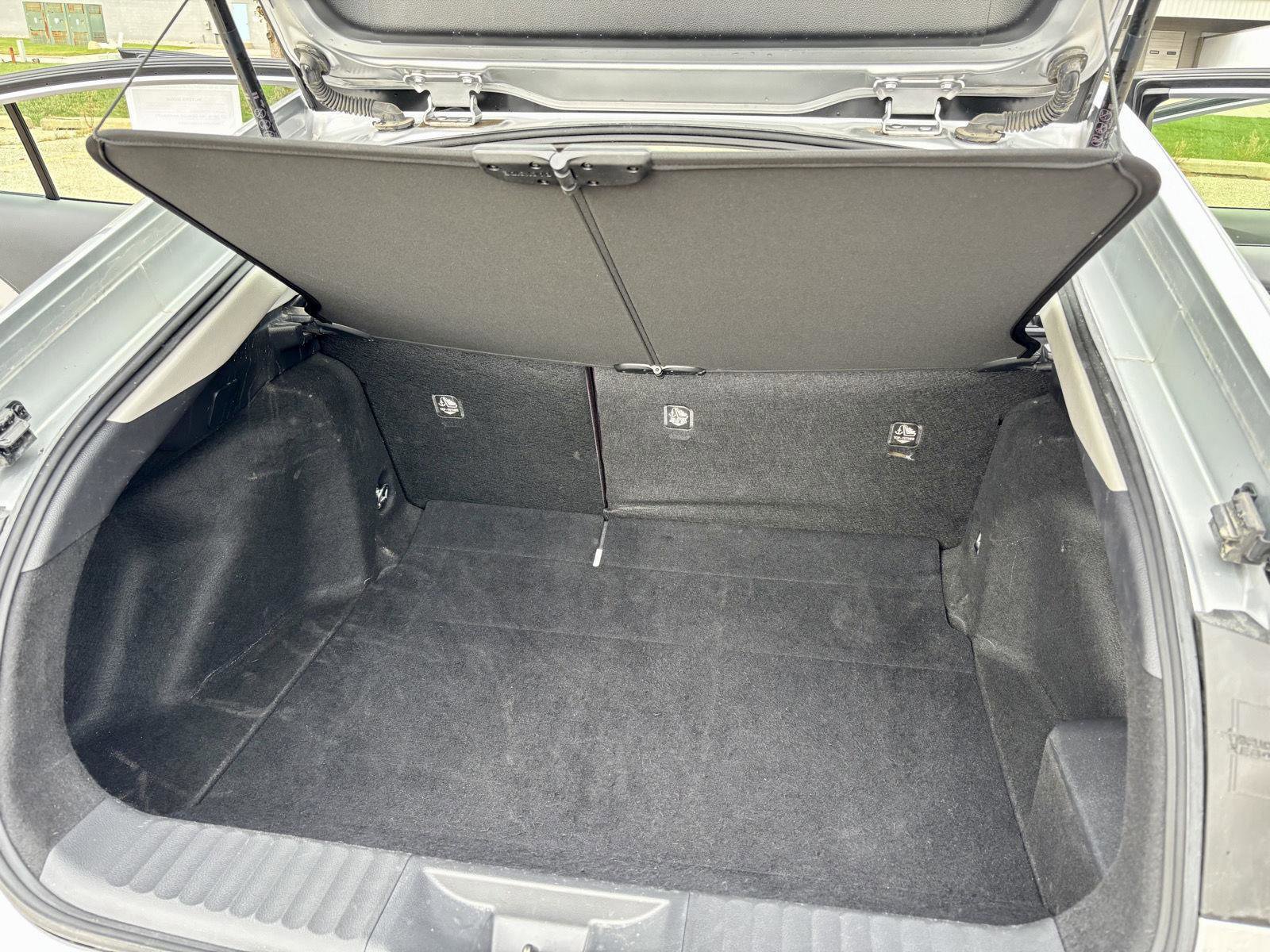 Used 2024 Toyota Prius LE image 15