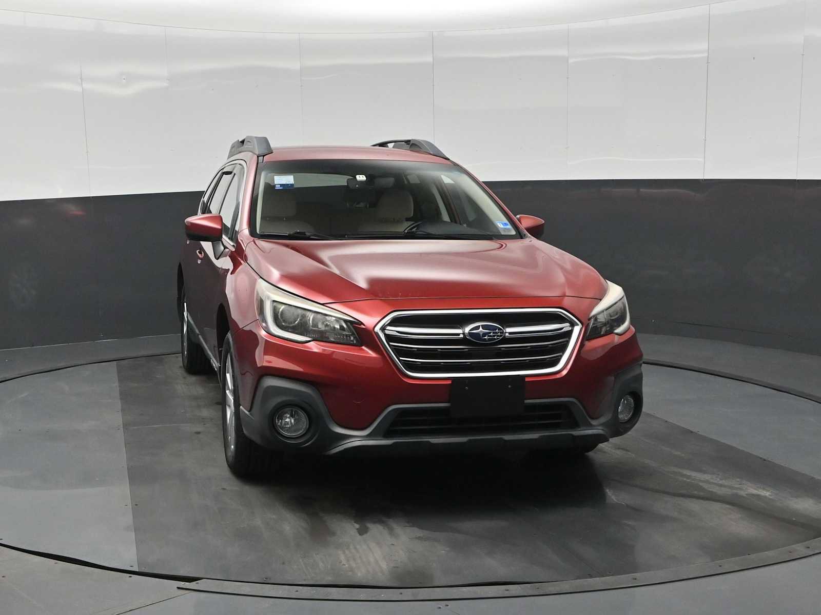 Used 2018 Subaru Outback 2.5i Premium image 3