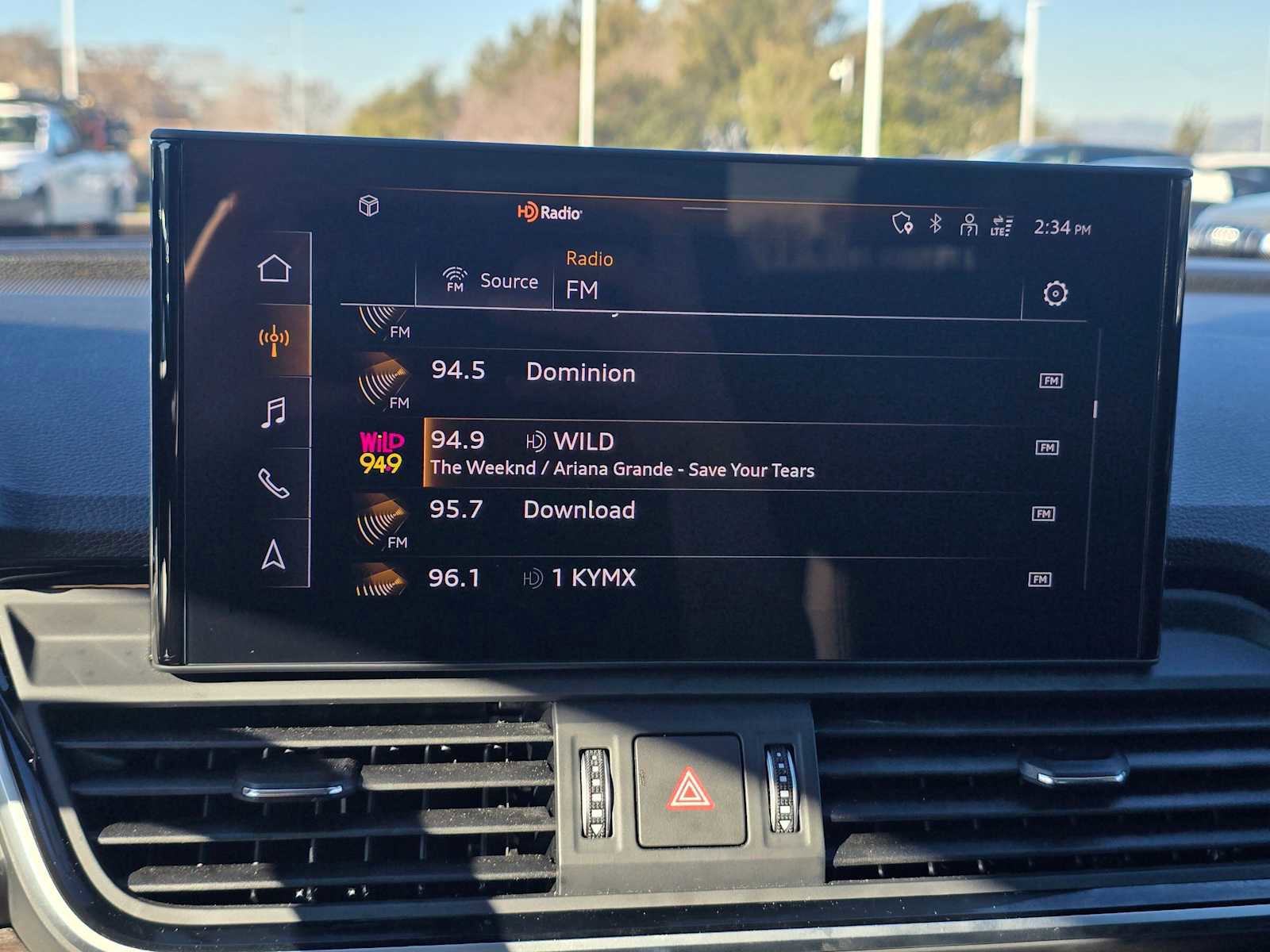 Certified 2025 Audi Q5 2.0T Premium image 30