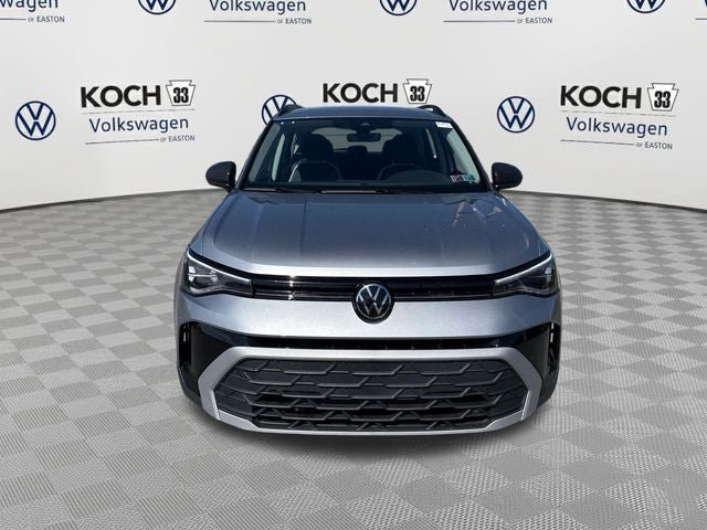 Used 2025 Volkswagen Taos S AWD/4WD image 2