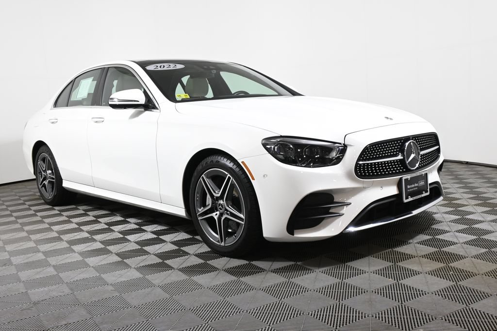 Certified 2022 Mercedes-Benz E 350 4MATIC Sedan image 9