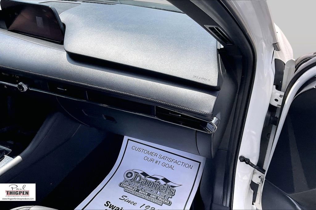 Used 2023 MAZDA MAZDA3 s FWD image 16