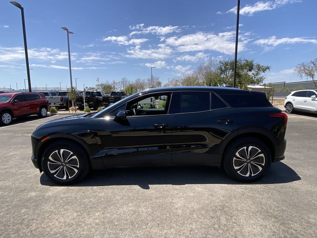 Used 2024 Chevrolet Blazer EV LT AWD/4WD image 4