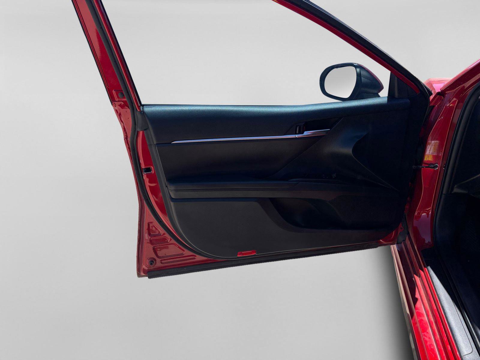 Certified 2022 Toyota Camry SE w/ Carpet Mat Package (TMS) image 17