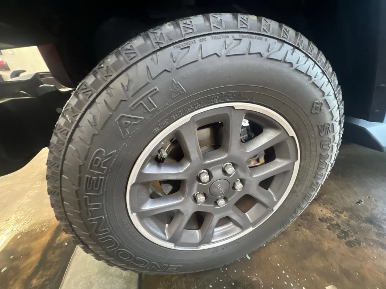 Used 2021 Jeep Gladiator Overland AWD/4WD image 10