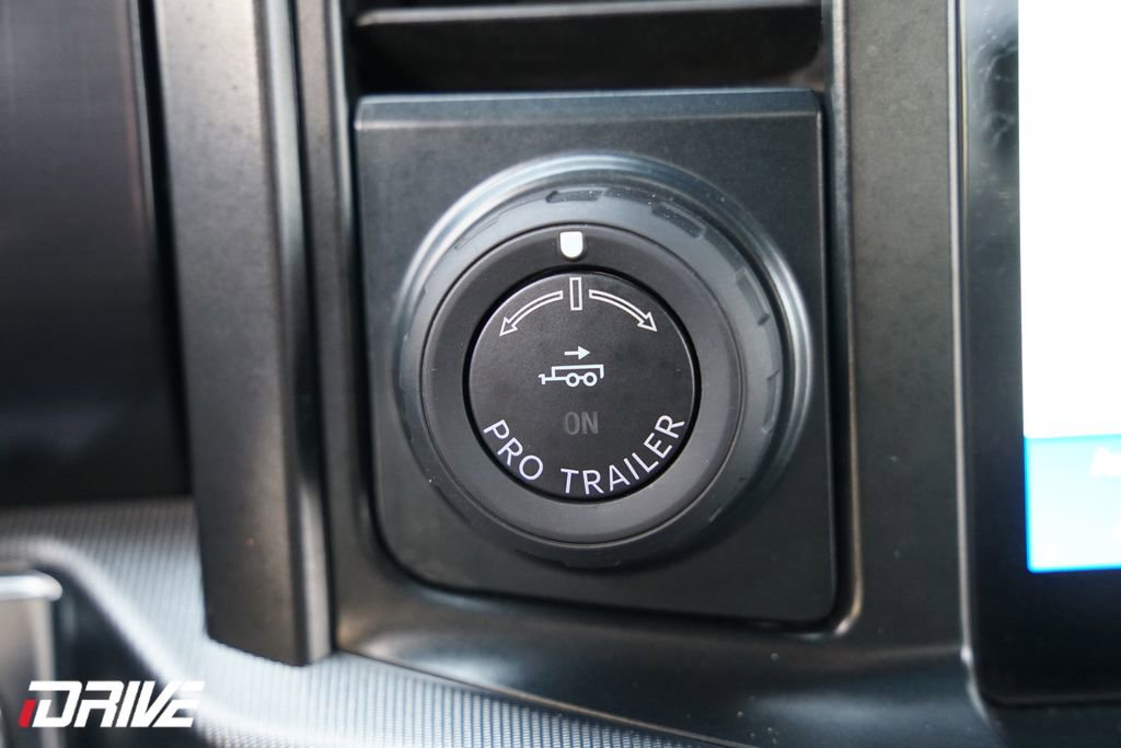 Used 2025 Ford F150 Lariat AWD/4WD image 29