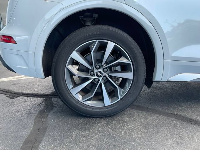 Used 2021 Audi Q5 2.0T Premium Plus w/ Premium Plus Package AWD/4WD image 36