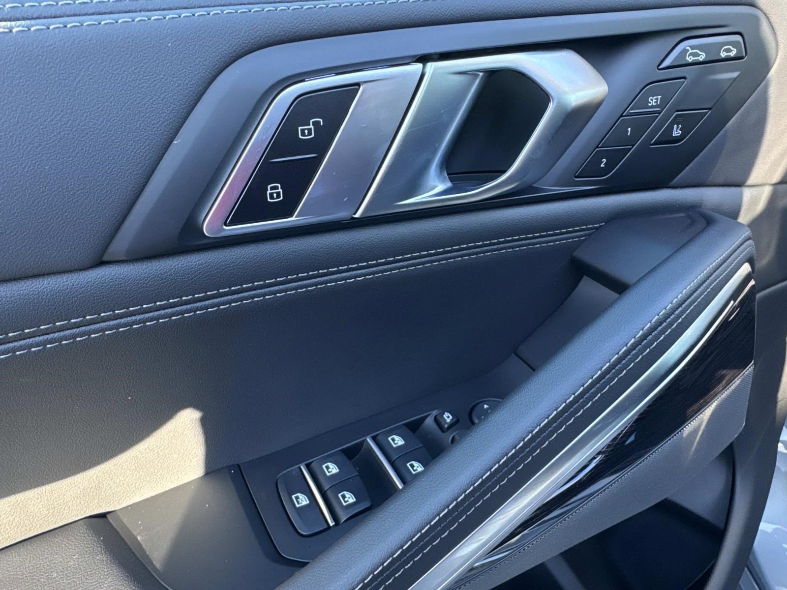 New 2026 BMW X6 xDrive40i AWD/4WD image 18