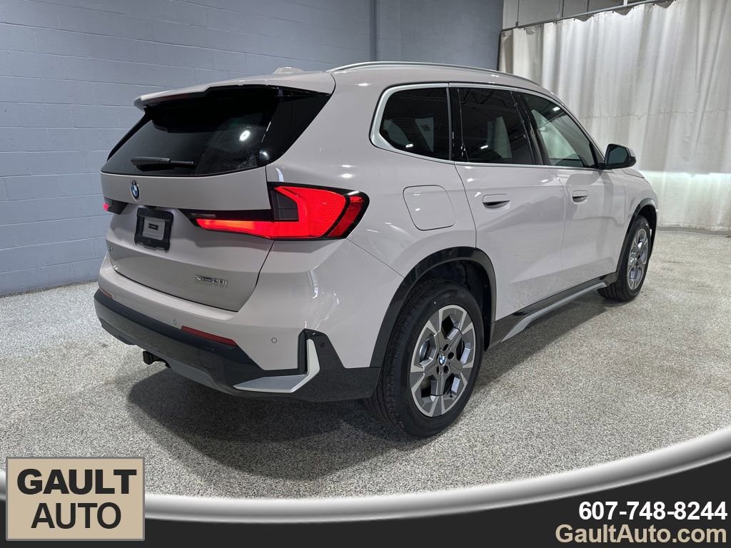 New 2026 BMW X1 xDrive28i w/ Convenience Package image 3