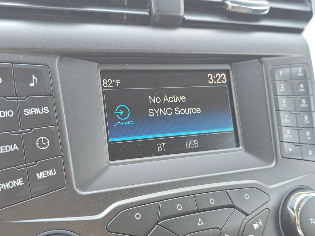 Used 2016 Ford Fusion SE FWD image 31