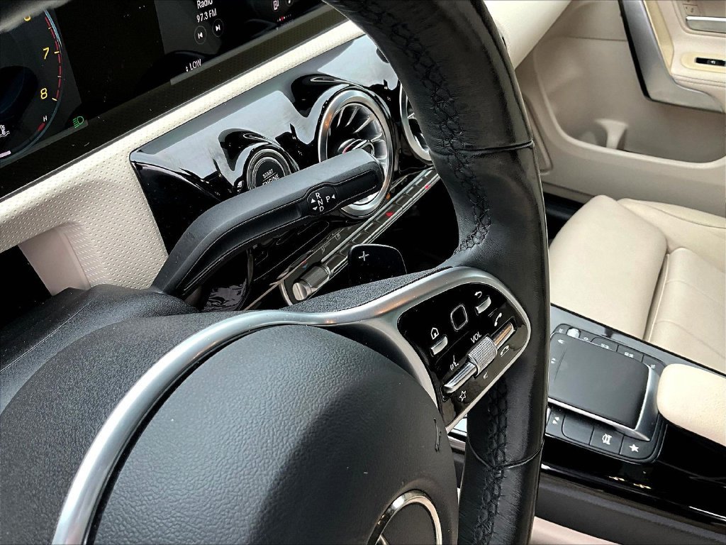 Used 2022 Mercedes-Benz CLA 250 image 18