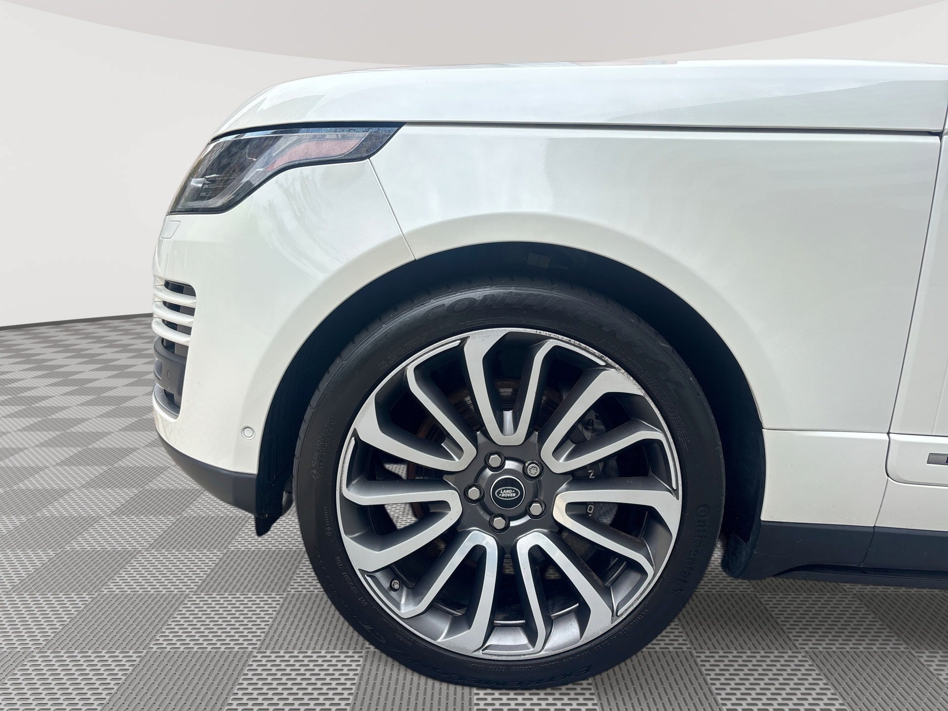 Used 2020 Land Rover Range Rover Long Wheelbase Autobiography AWD/4WD image 19
