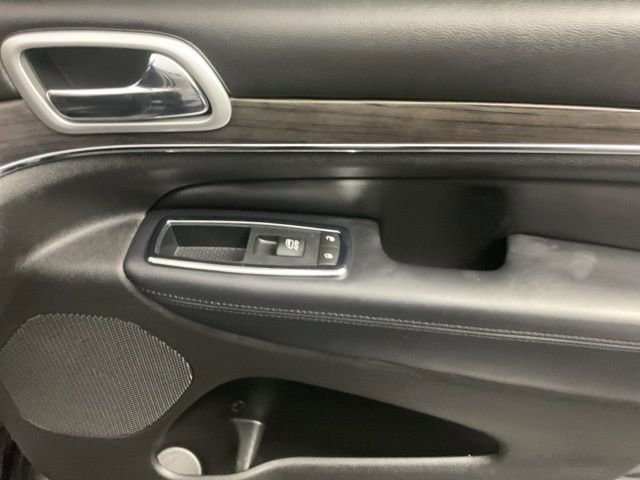 Used 2016 Jeep Grand Cherokee High Altitude image 24