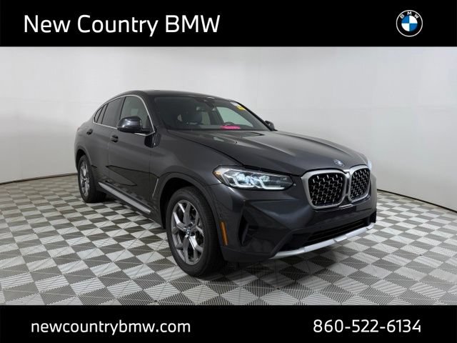 Used 2025 BMW X4 xDrive30i AWD/4WD image 1