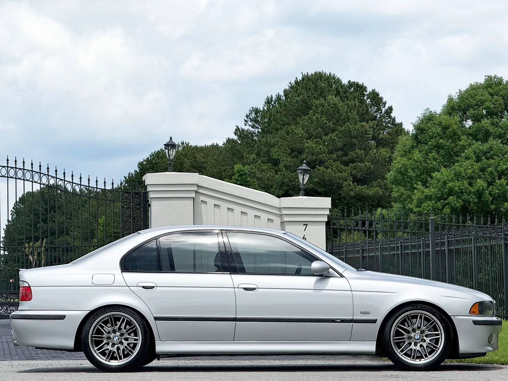 Used 2000 BMW M5 RWD image 6