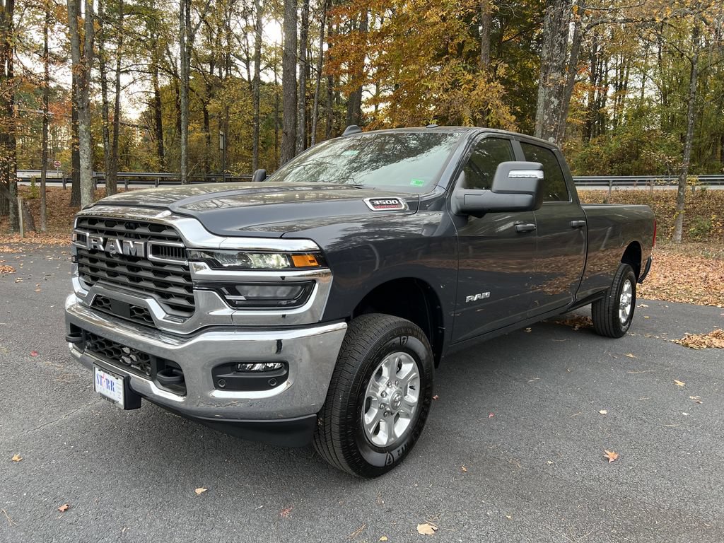 New 2026 RAM 3500 Big Horn AWD/4WD image 7