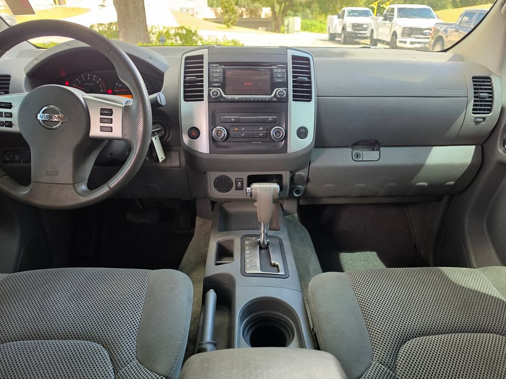 Used 2016 Nissan Frontier SV RWD image 14