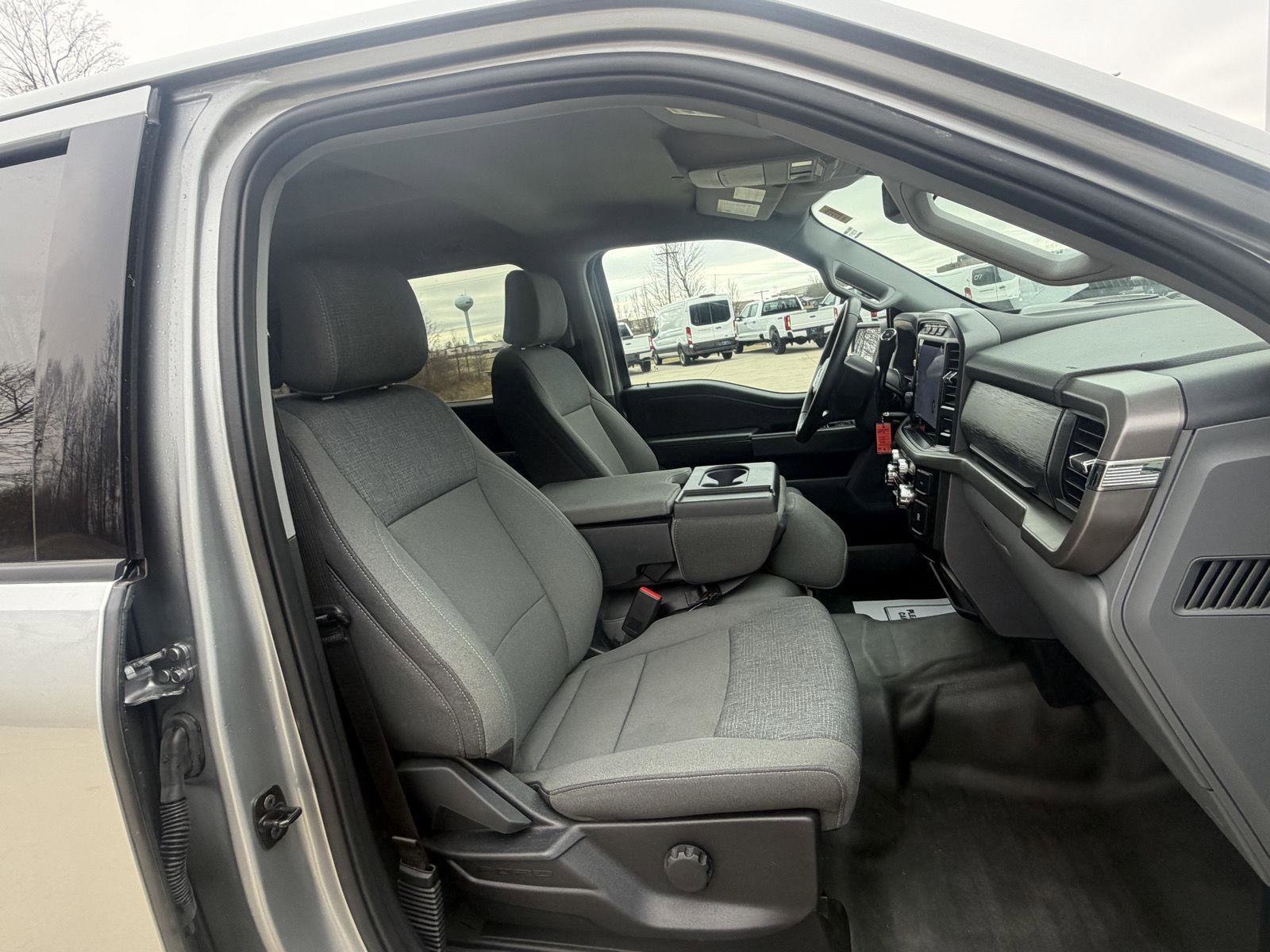 Used 2024 Ford F150 XLT w/ Tow/Haul Package image 30