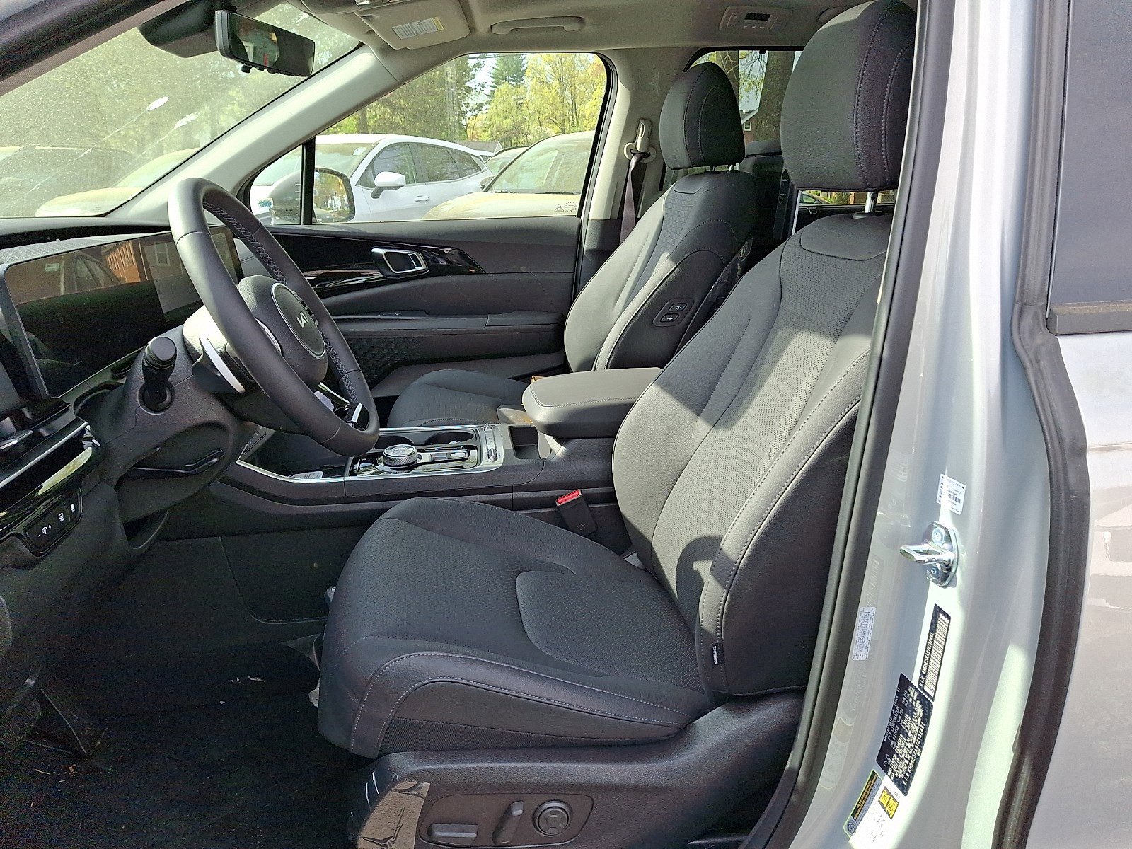 New 2026 Kia Carnival SX Prestige FWD image 6