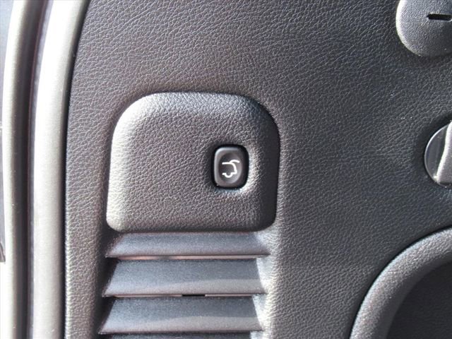 Used 2021 Jeep Grand Cherokee Laredo X image 28