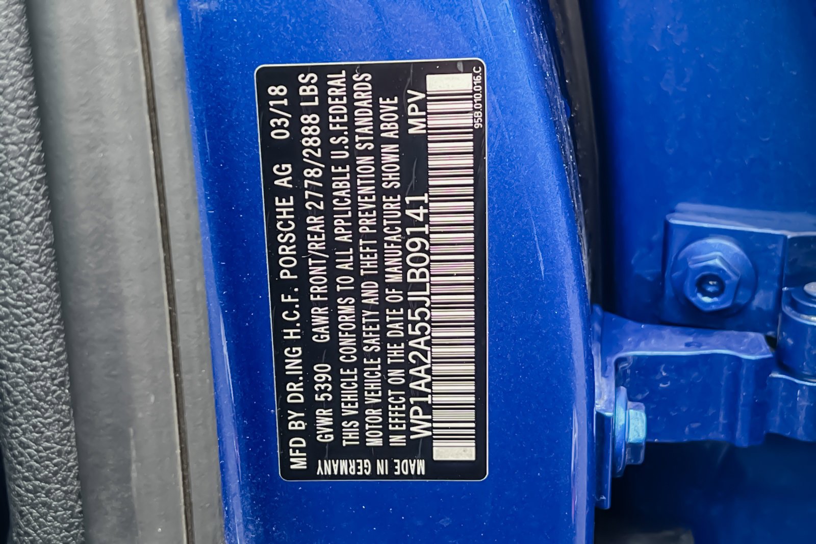 Used 2018 Porsche Macan image 42