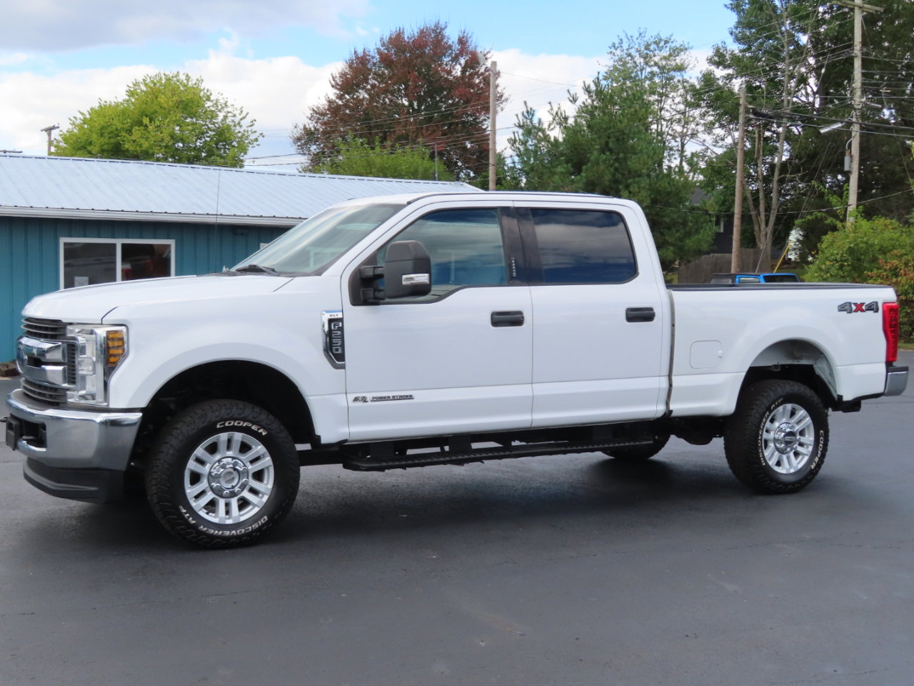 Used 2019 Ford F250 XLT image 2