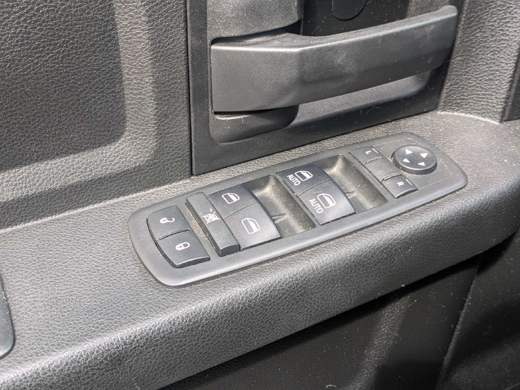 Used 2018 RAM 2500 Tradesman w/ Popular Equipment Group AWD/4WD image 29