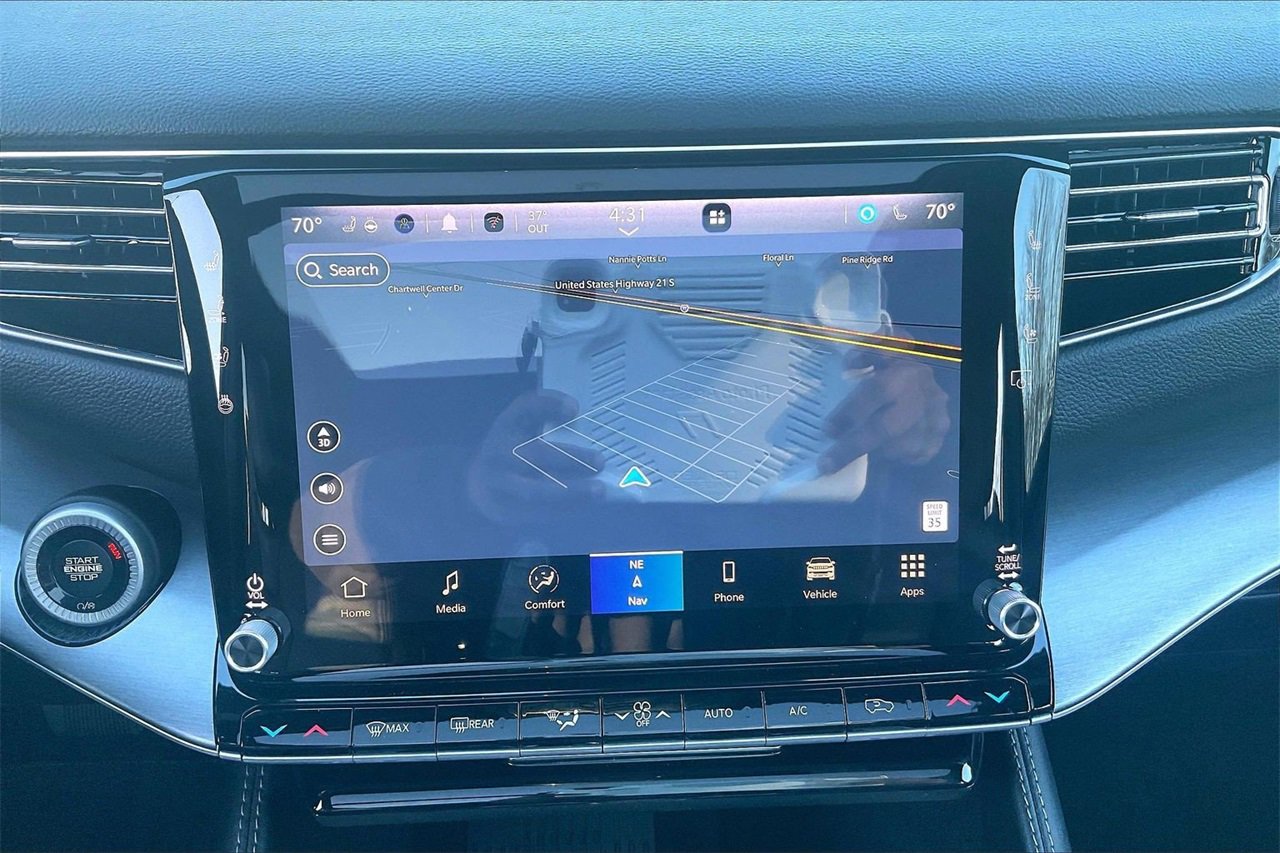 New 2026 Jeep Grand Wagoneer L Limited w/ Premium Group II image 14