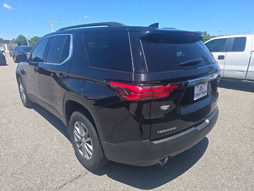 Used 2023 Chevrolet Traverse LT FWD image 7