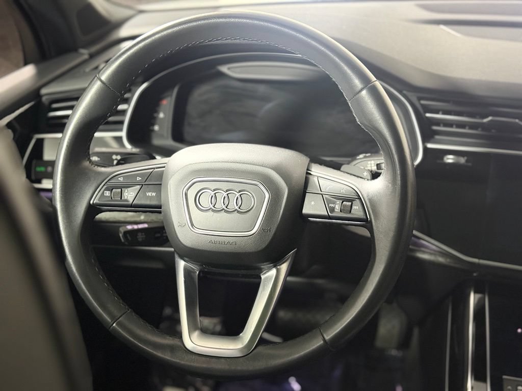 Used 2021 Audi Q7 3.0T Premium Plus AWD/4WD image 12