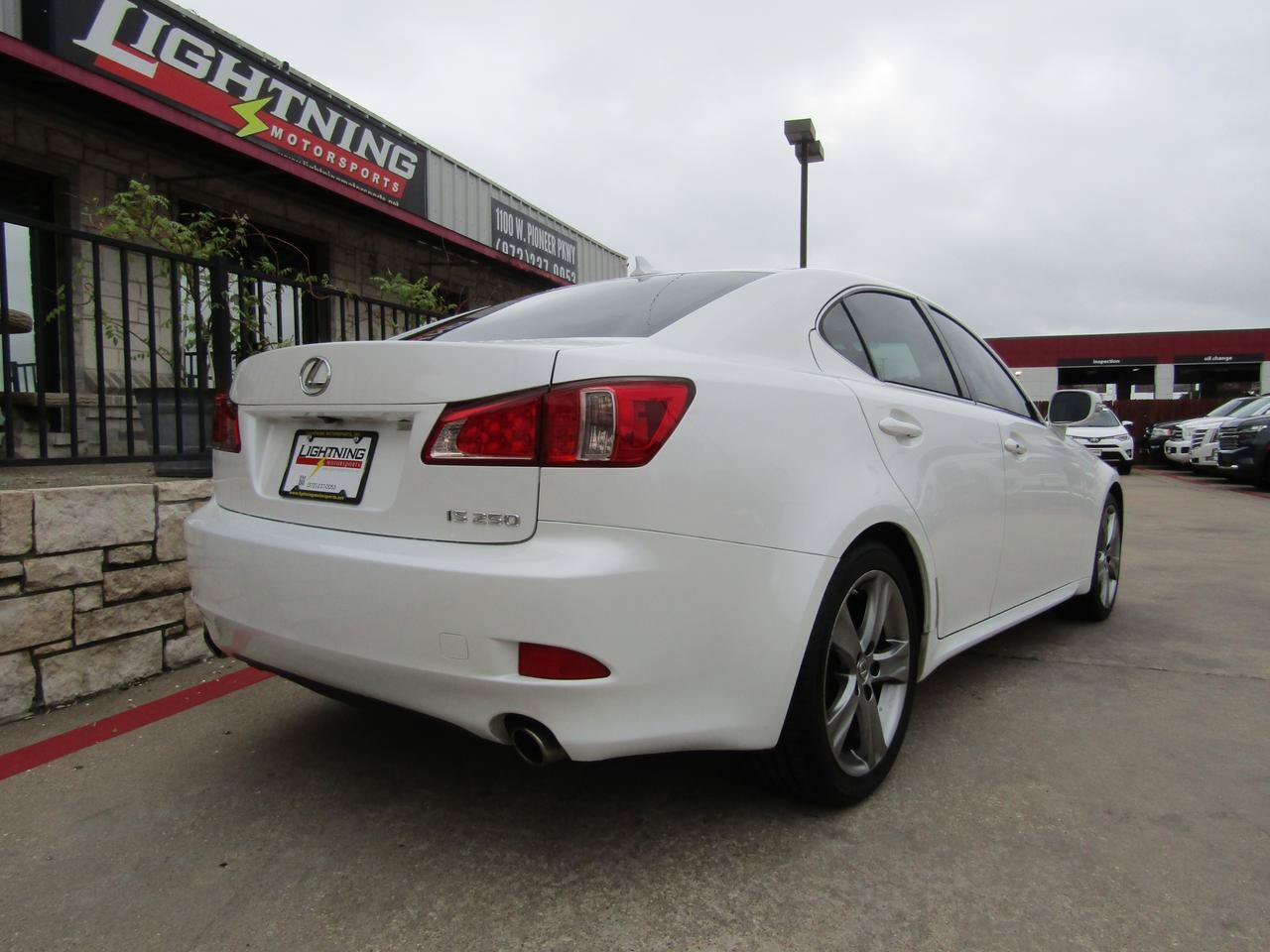 Used 2012 Lexus IS 250 w/ Premium Pkg Value Edition RWD image 4