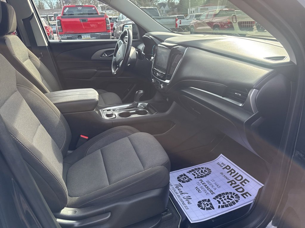Certified 2020 Chevrolet Traverse LT image 11