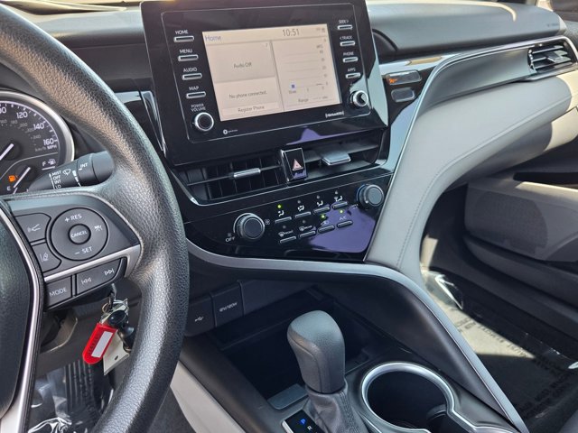 Used 2021 Toyota Camry LE image 14
