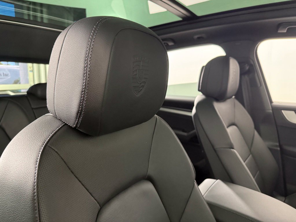 New 2026 Porsche Cayenne AWD/4WD image 18
