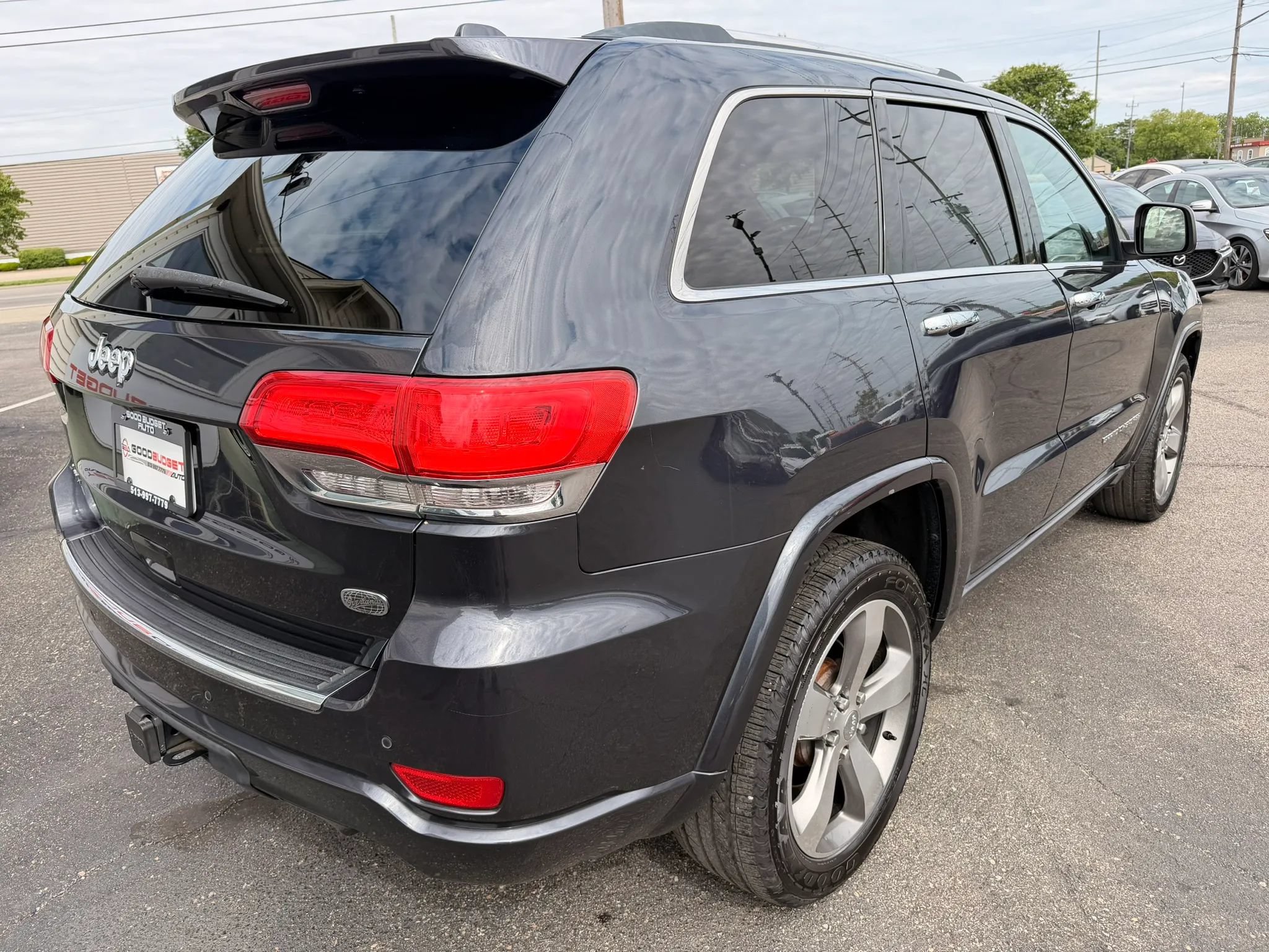 Used 2014 Jeep Grand Cherokee Overland AWD/4WD image 5