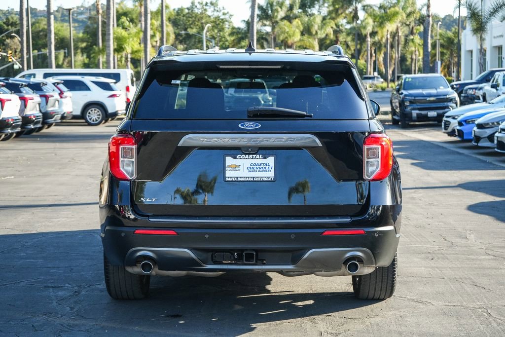 Used 2022 Ford Explorer XLT w/ Equipment Group 202A RWD image 5
