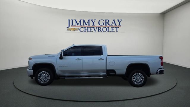 Used 2020 Chevrolet Silverado 3500 High Country image 2