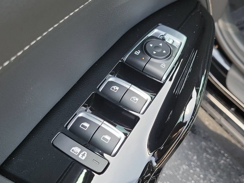New 2026 Kia K5 GT-Line FWD image 9