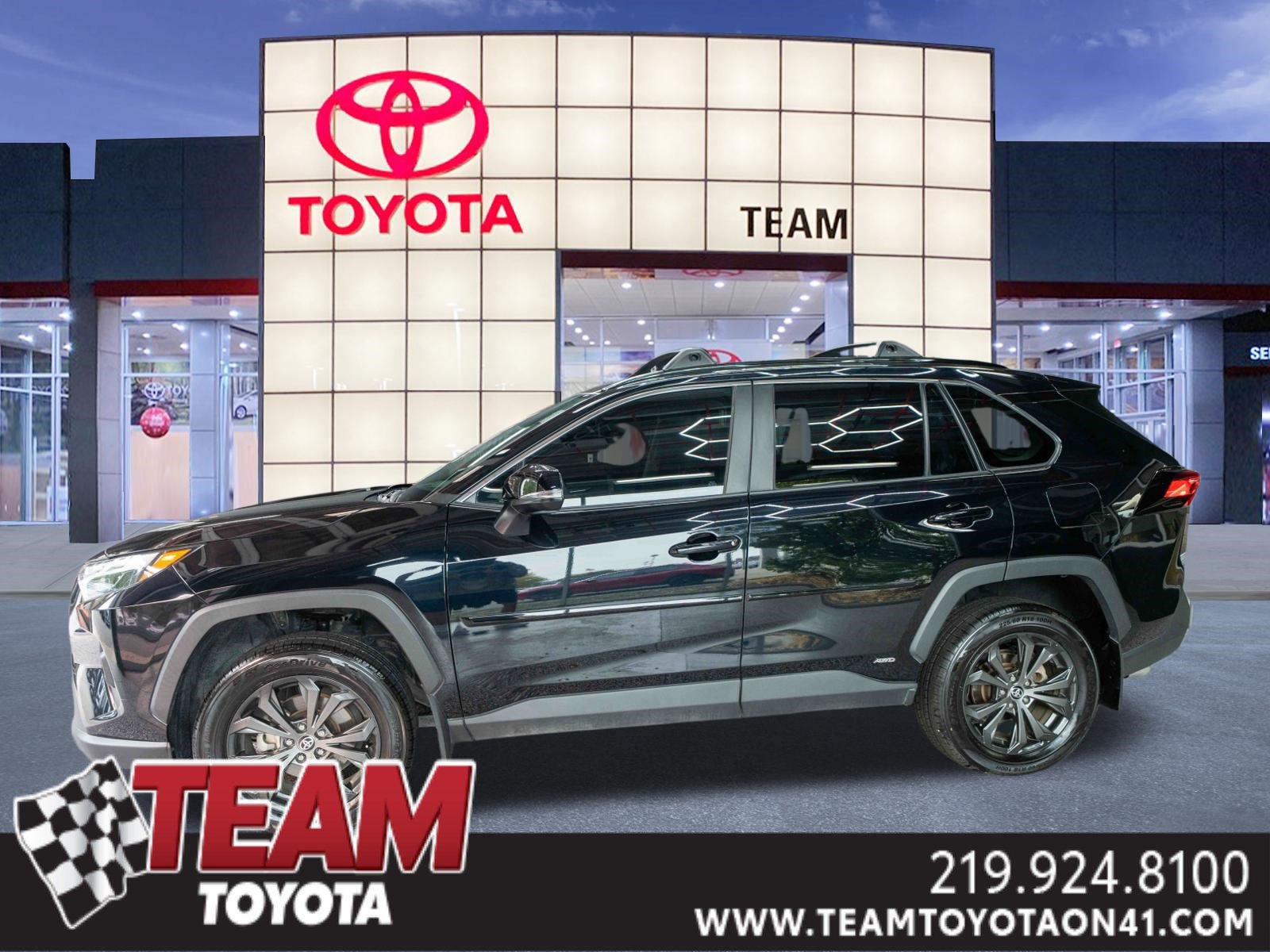 Used 2024 Toyota RAV4 XLE Premium AWD/4WD image 1