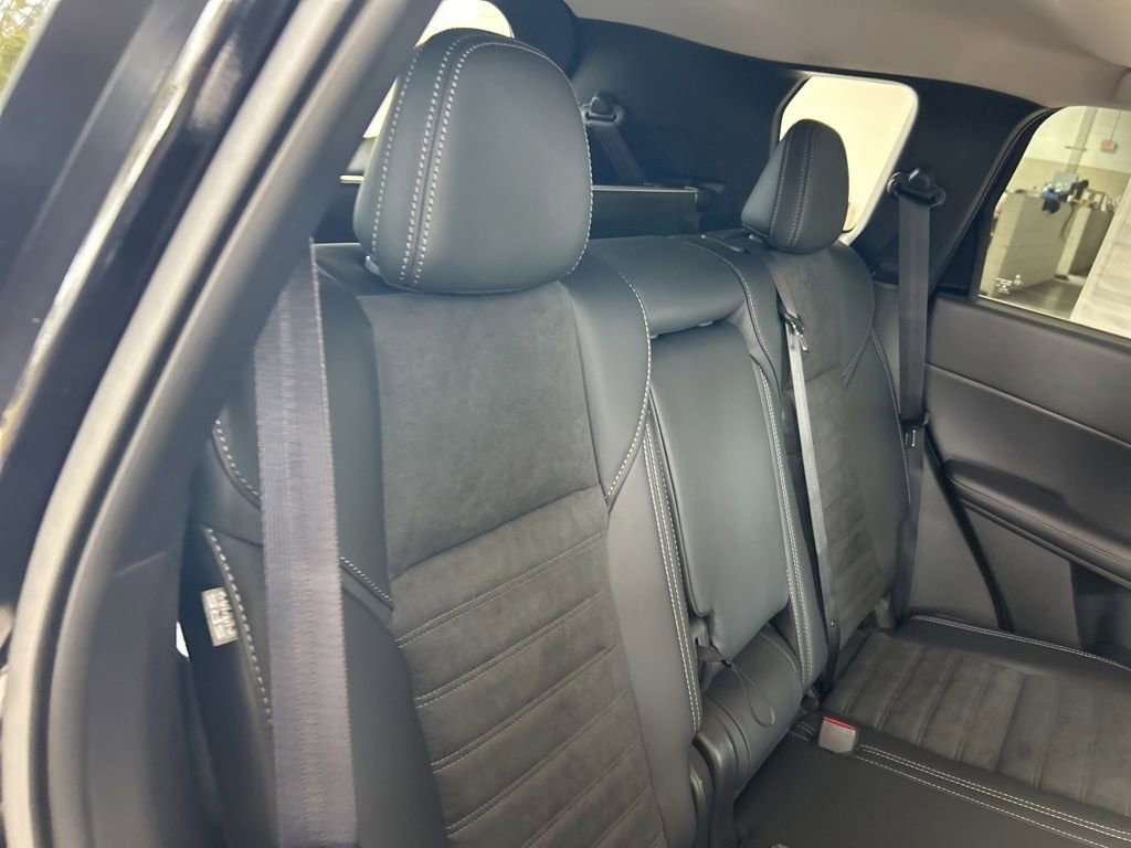 New 2026 Mitsubishi Outlander SE image 28