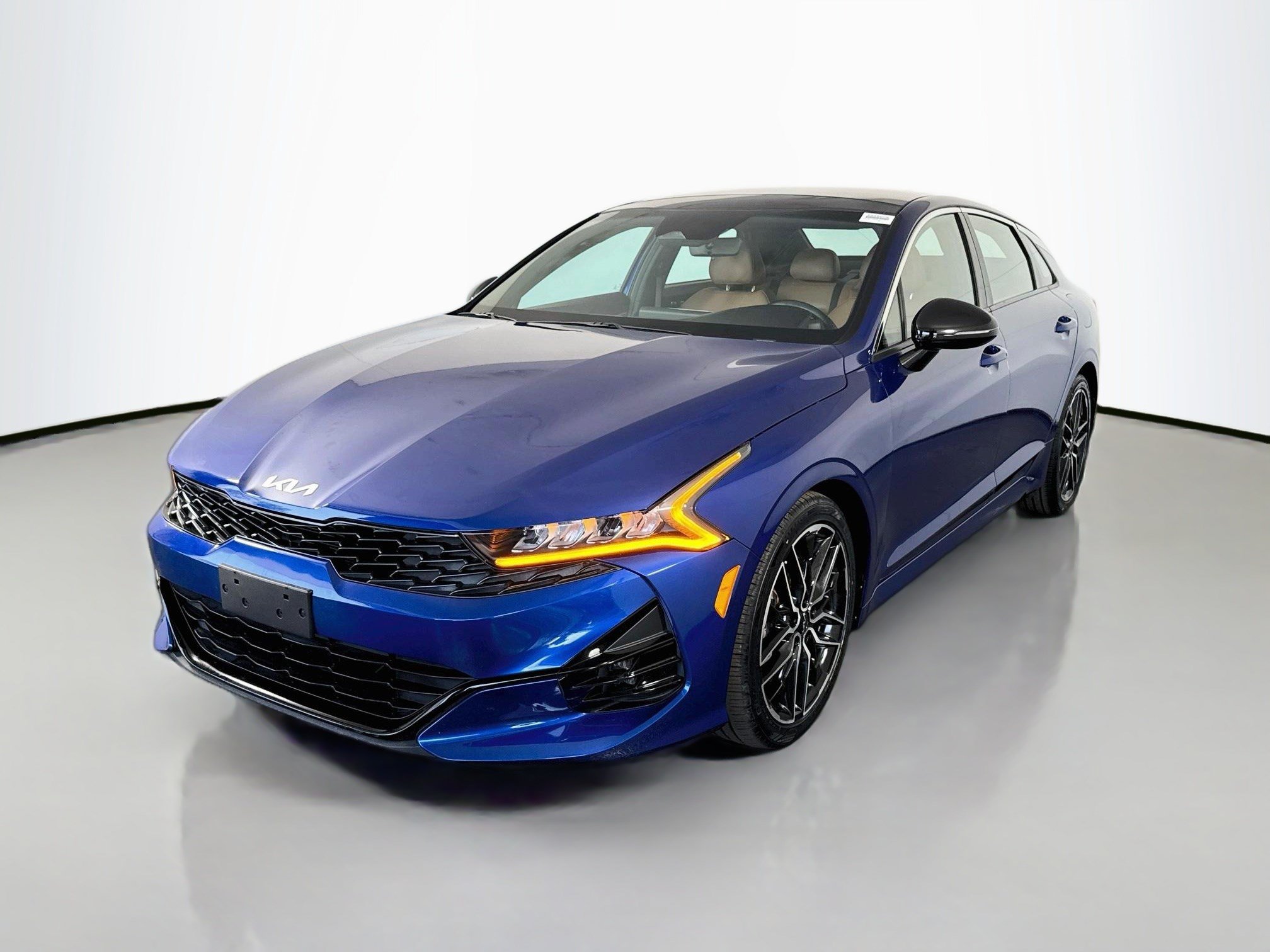 Used 2023 Kia K5 GT FWD image 4